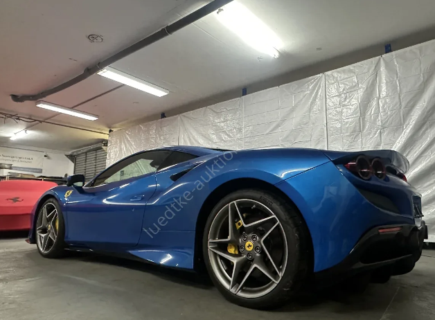 Ferrari – F8 Tributo – 18/09/2026