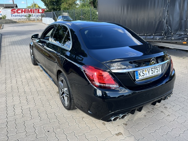 1 PKW Mercedes Benz Typ AMG C 43, Erstzulassung 12.11.2019, neuer Austauschmotor